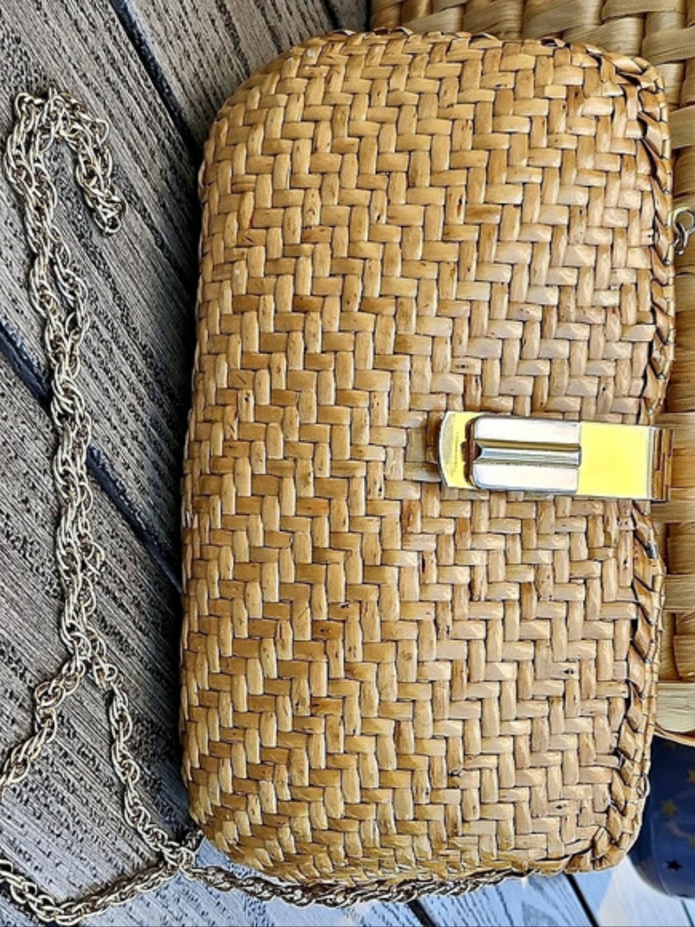 Woven Chain Clutch in Brown. Made In Italy.